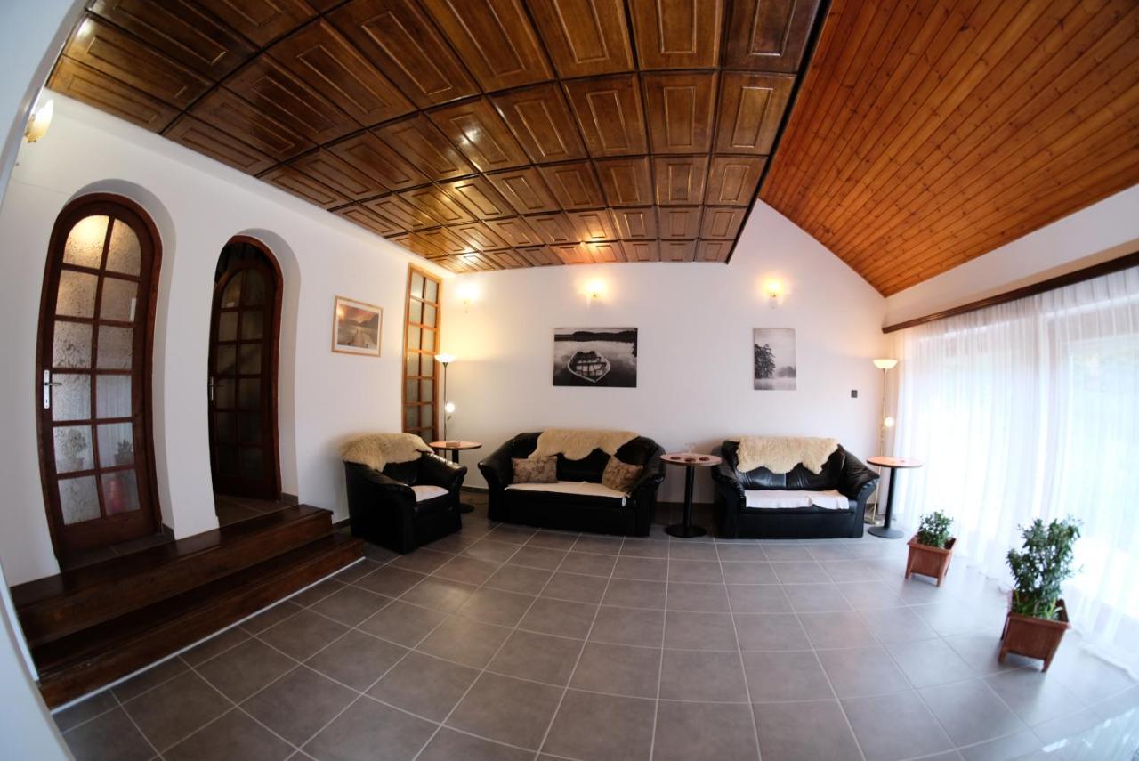 Alea Apartmanok Harkány Exterior foto