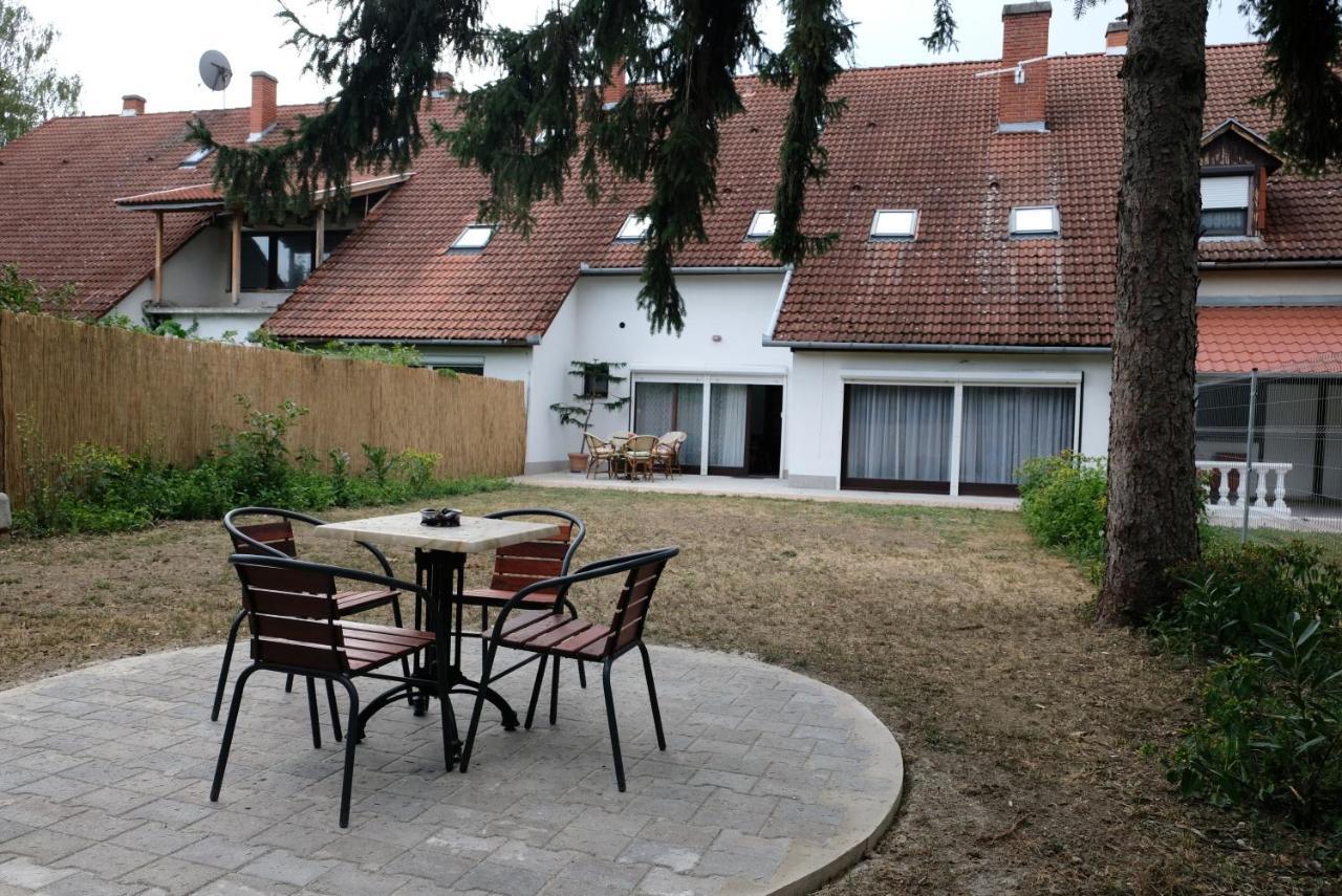Alea Apartmanok Harkány Exterior foto